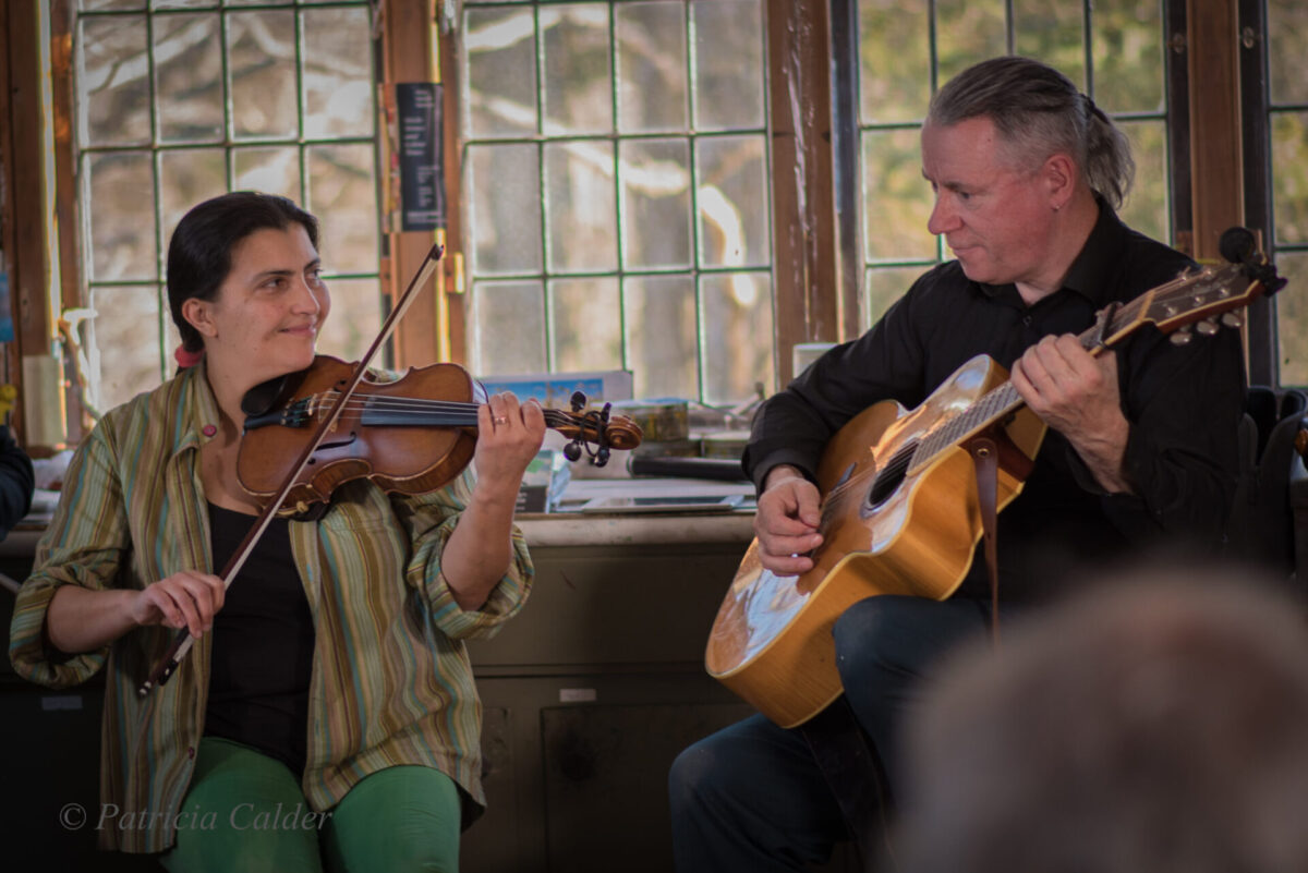 Traditional Irish Music with Steafan and Saskia