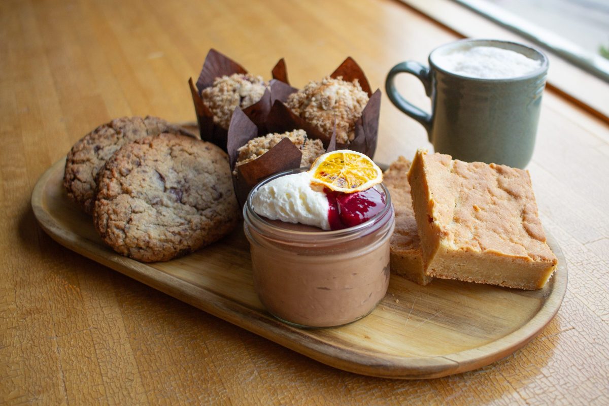 Café Treats — Cookies, Muffins, Latté, Blondies, and Chocolate Pudding